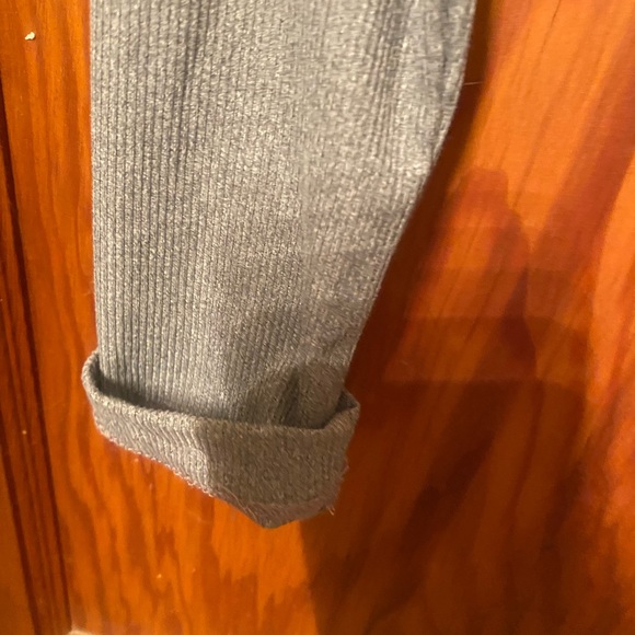 One Step Up crop top - Picture 4 of 10